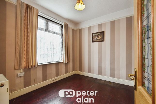 39, Harriet Street, Aberdare photo 4