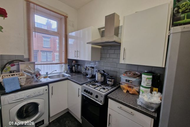 30 Vinery View, Leeds photo 5