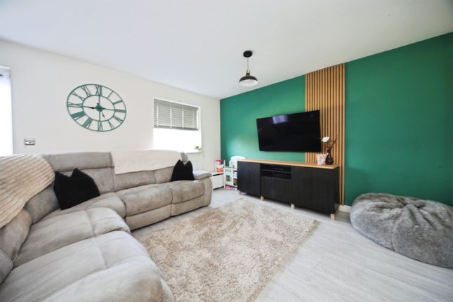 1, Aventine Grove, Dunstable photo 4