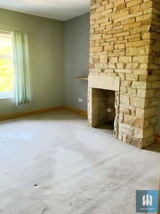 71, Scar Lane, Huddersfield photo 4