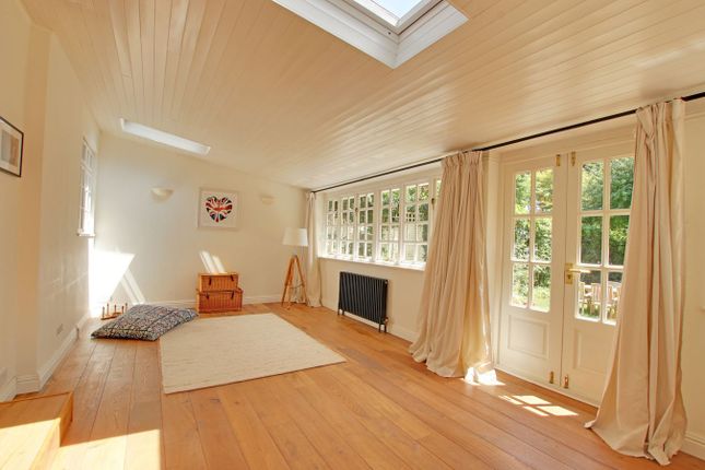 1 Hurstly Cottage, Lower Sandy Down Lane, Lymington photo 4