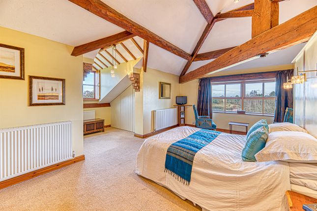 Barn conversion for sale in Forest Lane, Norley, Frodsham