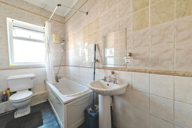 193 Marshall Wallis Road, South Shields photo 4