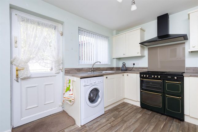 45, Buckshaw Hall Close, Chorley photo 3