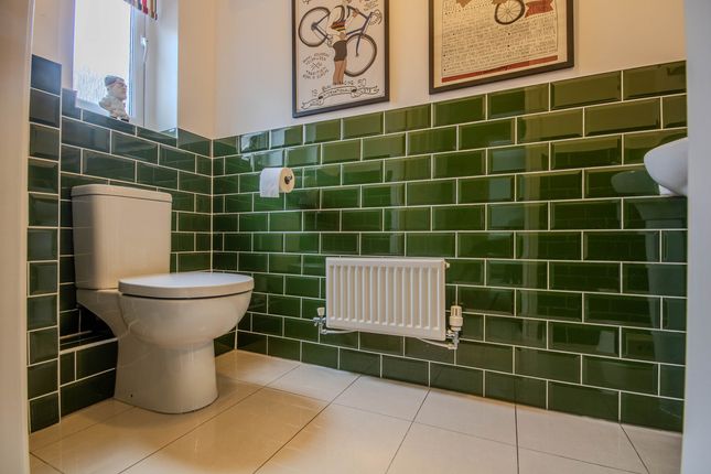 18, Bridling Crescent, Newport photo 4