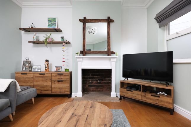 End terrace house for sale in Sandbed Road, Bristol
