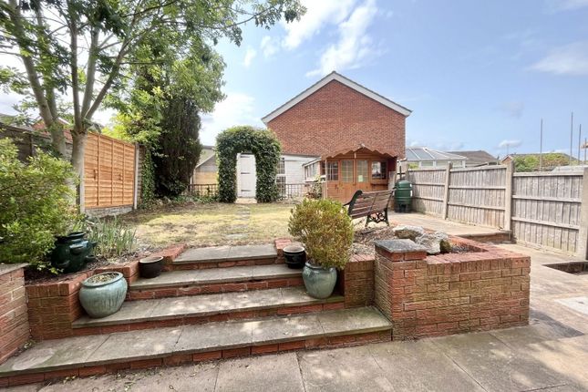 2, Conifer Close, Brierley Hill photo 2