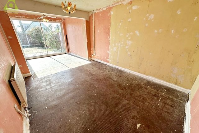 51, St Georges Avenue Greater Manchester, Westhoughton photo 2