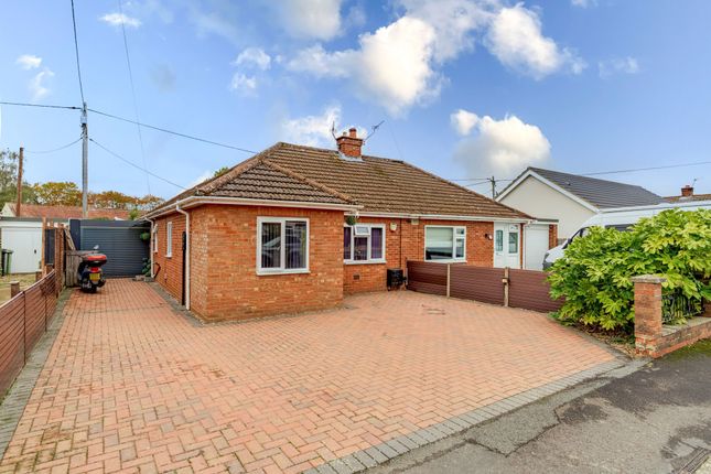 2-bed bungalow on 13 George Borrow Road, Dereham, £260,000