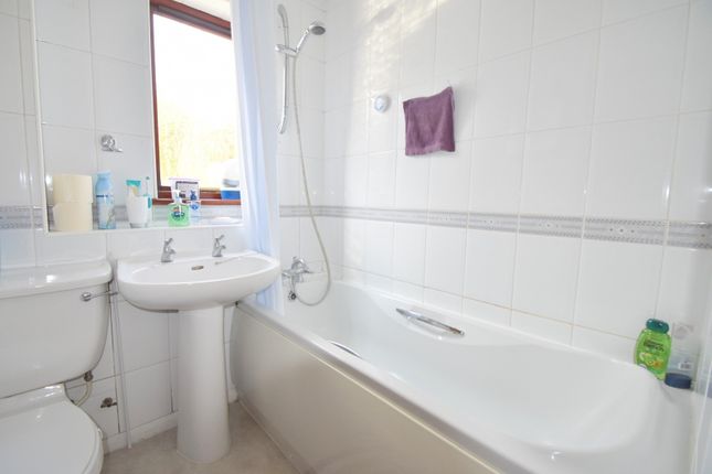 Flat for sale in Maple Court, Common Road, Eton Wick, Berkshire