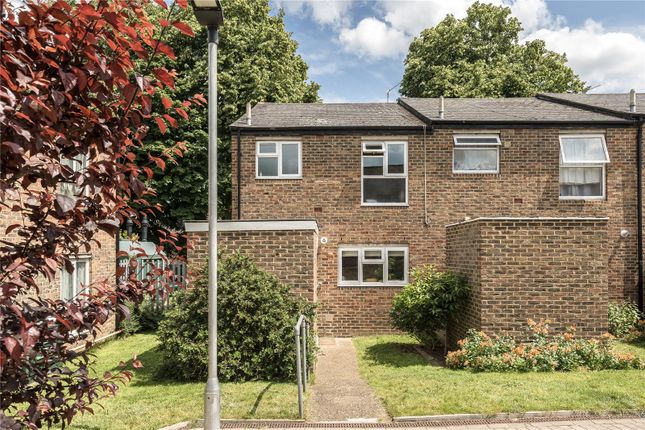 Thumbnail Detached house to rent in Fletching Road, Charlton, London