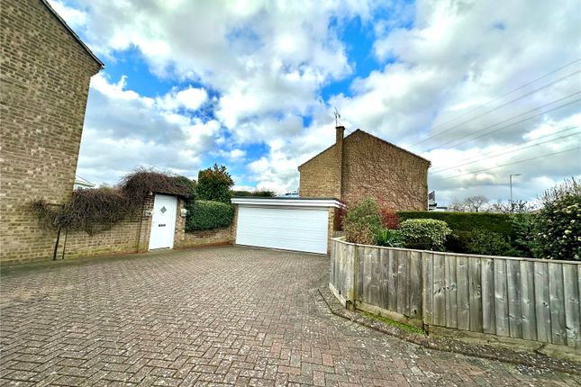Detached house for sale in Thames Avenue, Greenmeadow, Swindon