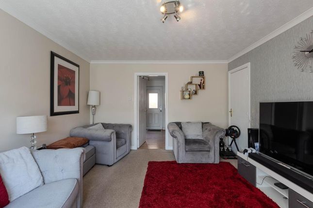24, Greens Avenue, Kirkintilloch photo 3