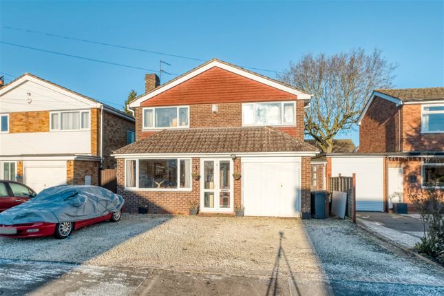 Thumbnail Detached house for sale in Meadow Close, Hockley Heath, Solihull