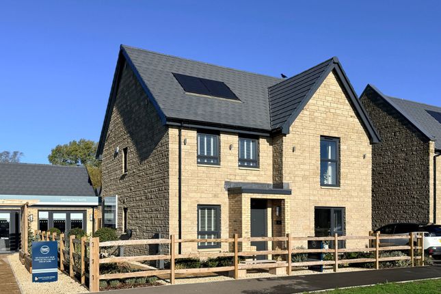 4-bed detached on The Culver, Honeymans Helm, Highworth, £600,000