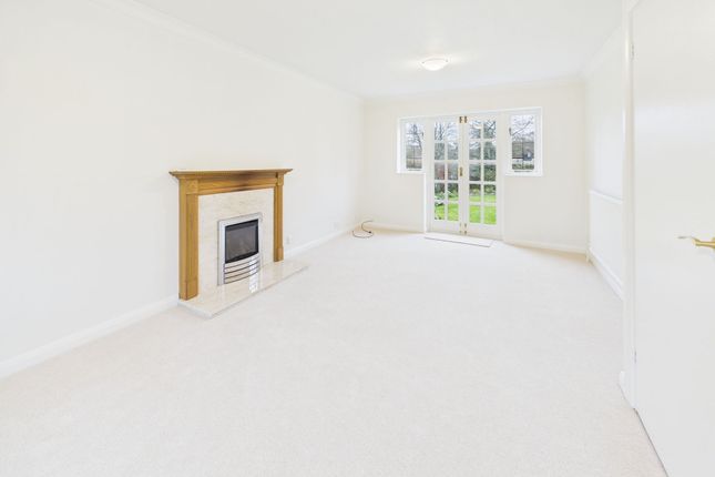20 Sinnels Field, Chipping Norton photo 2