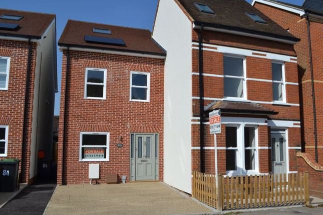 Town house for sale in Priory Street, Tonbridge