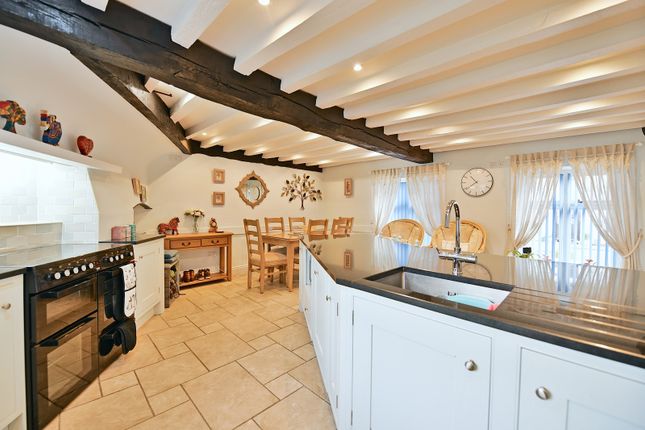 2 Trebarried Court, Llandefalle, Brecon photo 2