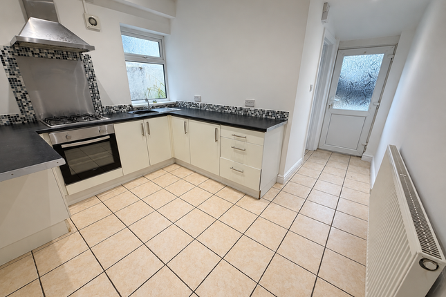 23 Lambert Terrace, Aberdare photo 2