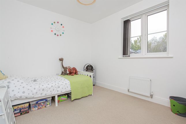 Terraced house for sale in Thyme Close, Banbury