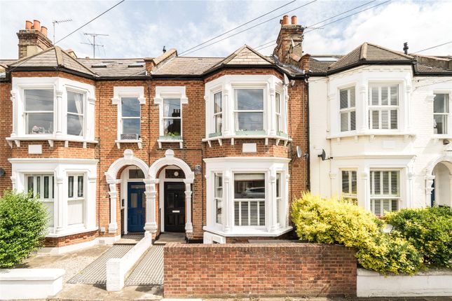 Thumbnail Flat for sale in Foxbourne Road, London