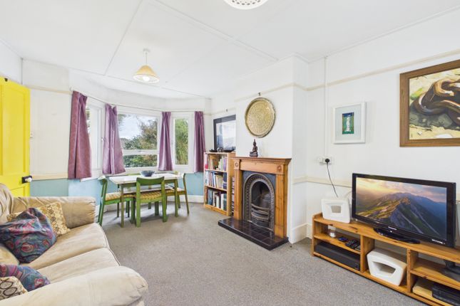 1 Trevince Villas, Newlyn, Penzance photo 2