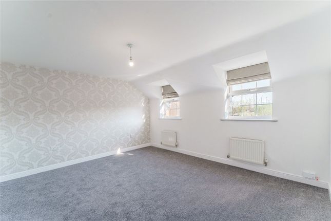 17, Lyng Court, Knottingley photo 4