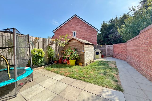 145, Lower Drayton Lane, Portsmouth photo 4
