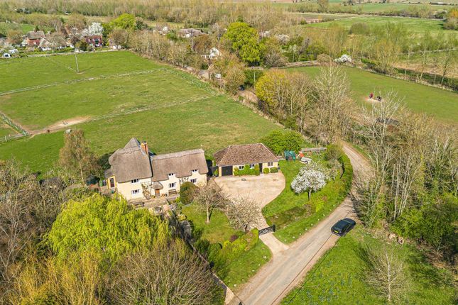 Long Straw House, 82-84 Lower Radley, Nr. Oxford photo 3