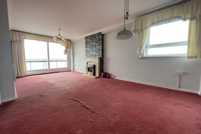 Flat for sale in 43 Frinton Court, The Esplanade, Frinton-On-Sea, Essex