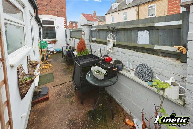 End terrace house for sale in Bargate, Lincoln