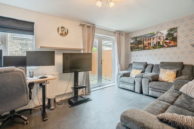 15, Standroyd Court, Lancashire photo 4