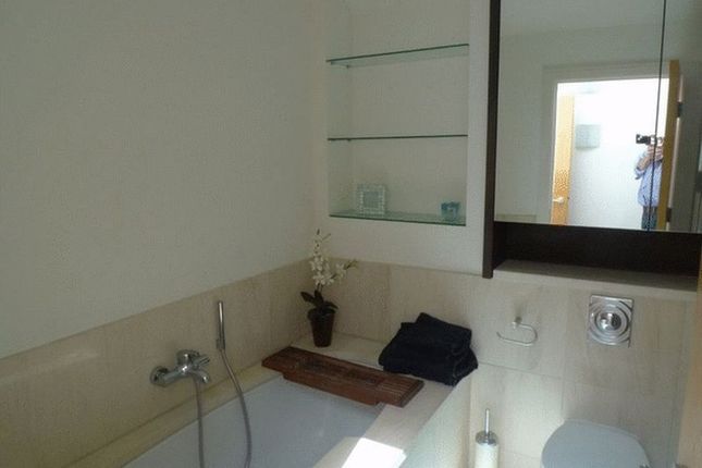 Apartment 44, Firth Street, Huddersfield photo 4