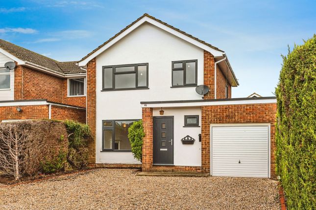 Thumbnail Detached house for sale in The Warren, Burgess Hill