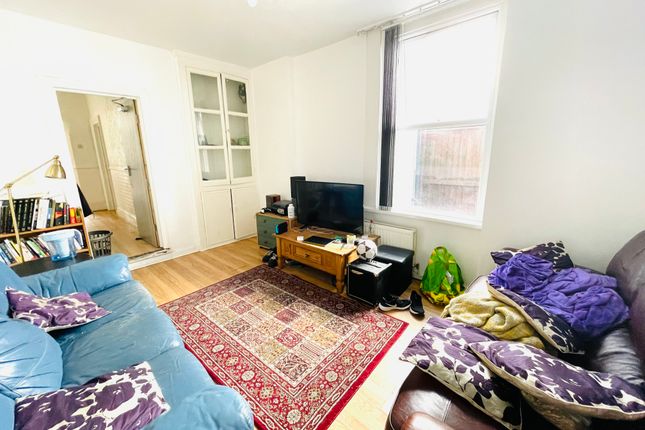 Property to rent in Hendy Street, Roath, Cardiff