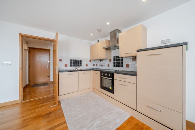 39, Byron Halls, Byron Street, Bradford, West Yorkshire, BD3 photo 3