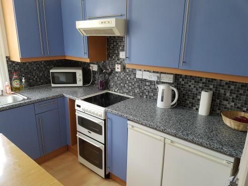 Property to rent in Charlecote Road, Broadwater, Worthing