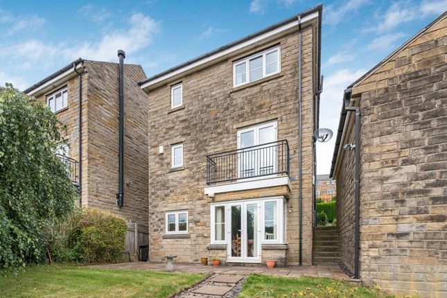 44, Rylands Park, Sowerby Bridge photo 3