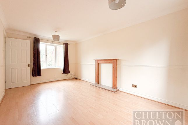 27, Hunsbury Green, Northamptonshire photo 3