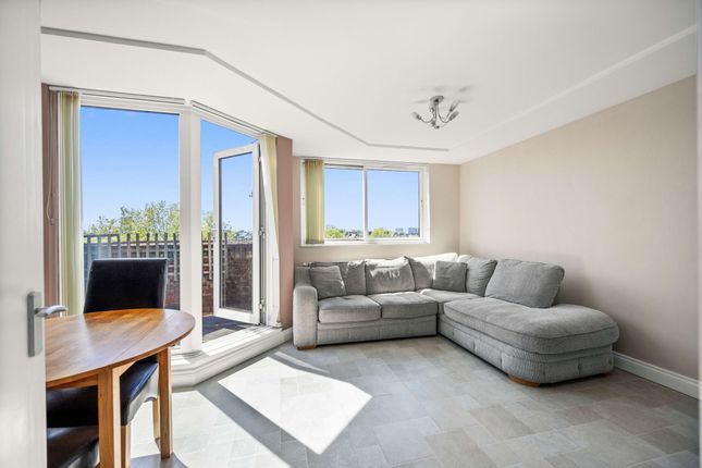 Flat for sale in Talbot Road, Anglebury