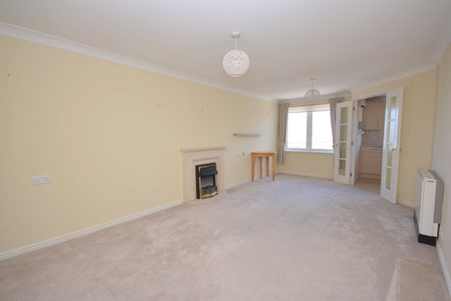 54 Darwin Court, Harold Road, Margate photo 3