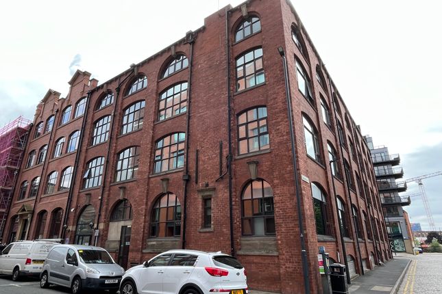 Thumbnail Office to let in Royal House, 28 Sovereign Street, Leeds