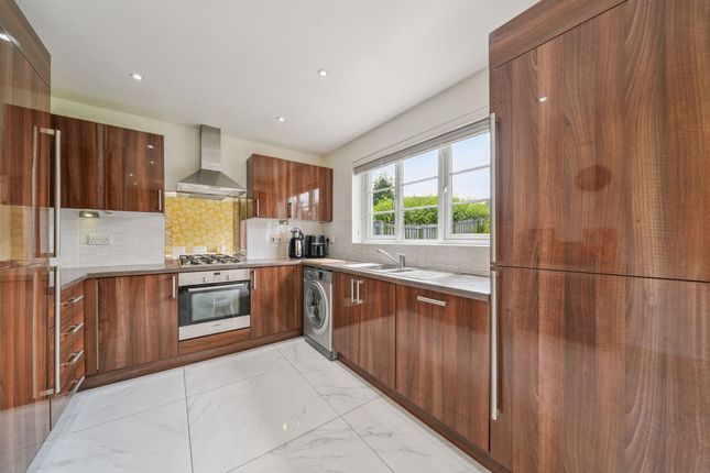 40 Cochran Avenue, Glasgow photo 4