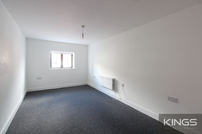 Flat 5, 57a, Rockstone Lane, Southampton photo 2