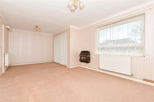 Flat for sale in Francis Road, Broadstairs, Kent