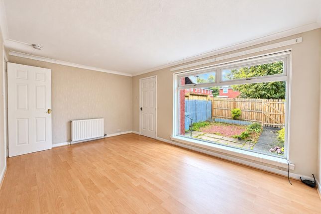 7, Caley Brae, Glasgow photo 3