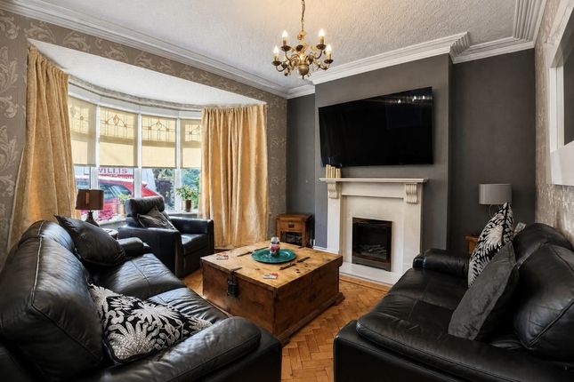 2, Friars Crescent, Newport photo 4