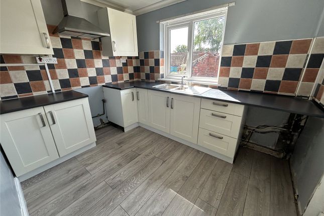 52, Elm Street, South Moor photo 3