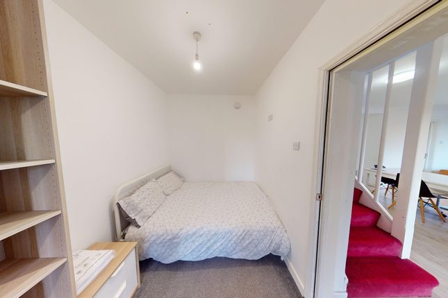 A Cozy And Inviting Double Bedroom, Perfect For St...