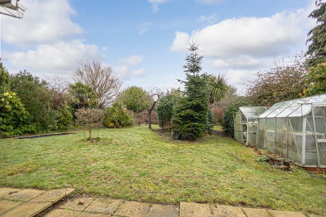 24, Langford Crescent, Benfleet photo 2